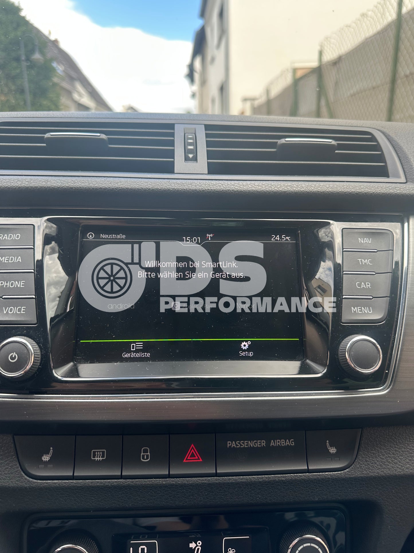 Apple CarPlay | Android Auto Nachrüstung & Freischaltung