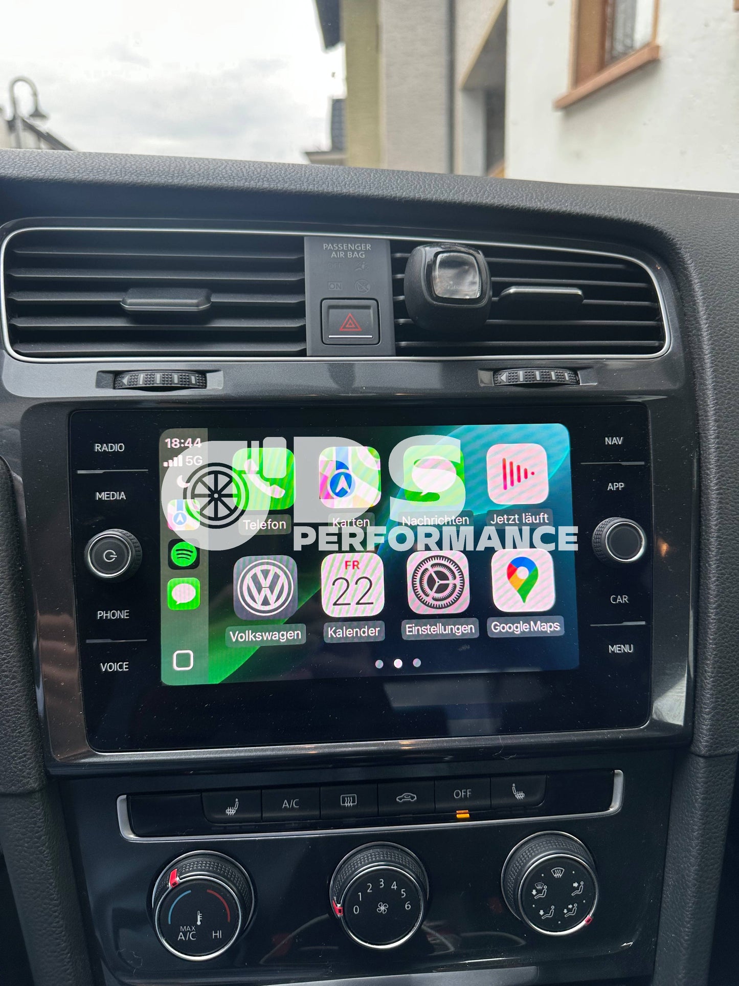 Apple CarPlay | Android Auto Nachrüstung & Freischaltung